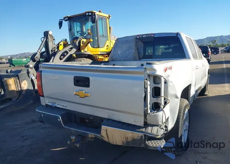 2015 Chevrolet Silverado 1500 1Lt from USA, damaged, VIN 3GCUKREC7FG299848